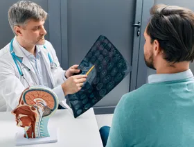 تعفن الدماغ الرقمي.. مرض أم خلل وظيفي يسببه الهاتف؟