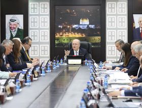 رئيس الوزراء الفلسطيني: استعدادات لتنسيق جهود الإغاثة في غزة والتحضير لمؤتمر الإعمار