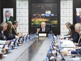 رئيس الوزراء الفلسطيني: استعدادات لتنسيق جهود الإغاثة في غزة والتحضير لمؤتمر الإعمار