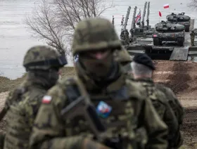 الناتو يحاكي غزواً روسياً للاتفيا في أكبر مناورات حربية منذ 36 عاماً