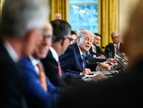 ترمب في دعوات الانضمام لـ"مجلس السلام": نهج جريء لحل نزاعات العالم