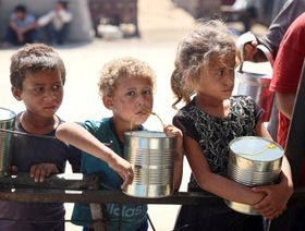 وكالة دولية تقدر عدد الأطفال الضحايا والمفقودين في غزة بنحو 21 ألفاً