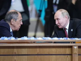 لافروف: أوروبا تعيش وهم هزيمة روسيا.. وسنرد على نشر وحدات أجنبية بأوكرانيا