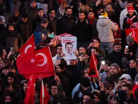 استطلاعان: إمام أوغلو يعزز شعبيته كمنافس رئاسي أمام أردوغان