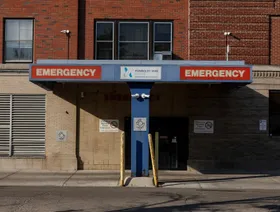 رسوم ترمب لتأشيرة H-1B تربك المستشفيات الأميركية وسط نقص الكوادر الماهرة