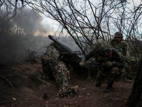 واشنطن تدافع عن وتيرة تدفق الأسلحة إلى كييف.. وأوكرانيا تخشى "فوات الأوان"