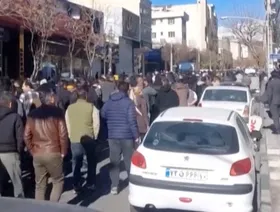 "وضع البقاء".. الاحتجاجات تضاعف الضغوط على حكومة إيران