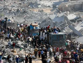 قطاع غزة.. معضلة المساعدات