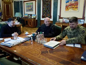 الجيش الأوكراني يعلن الانسحاب من سيفرسك.. وزيلينسكي: المفاوضات قد تُحدث تغييراً جذرياً