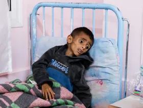 بالصور.. حصار إسرائيل يدفع غزة نحو أزمة جوع غير مسبوقة وأوضاع إنسانية كارثية