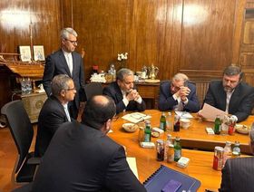 المفاوضات النووية.. إيران تتمسك بالتخصيب وأميركا تنسق مع إسرائيل