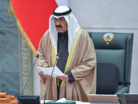 أمير الكويت يُعين نائباً له لحين تعيين ولي عهد.. وجولة خليجية مرتقبة خلال أيام