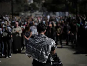 ترمب يجبر مئات الطلاب الأجانب على مغادرة أميركا بعد إلغاء تأشيراتهم