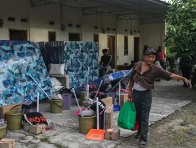 إندونيسيا تنقل سكاناً من محيط موقع ملوث بمادة مشعة