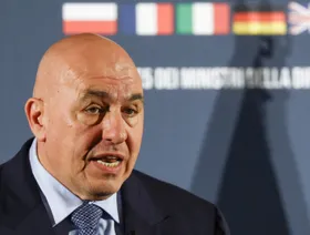 وزير الدفاع الإيطالي: روسيا قد تهدد أراضي الناتو خلال 5 سنوات