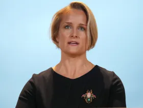 روسيا تعلن عن اتصال هاتفي "مطول" بين ناريشكين ورئيسة الاستخبارات البريطانية