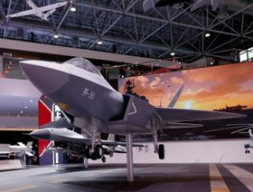 خطوة حاسمة لبسط نفوذها في المحيطين.. الصين تبدأ إنتاج الطائرة الشبحية J-35