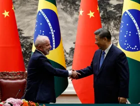الصين تشدد على دعم البرازيل في "الوضع الدولي الحالي المضطرب"