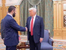 "أكسيوس": الشرع يزور واشنطن 10 نوفمبر للقاء ترمب