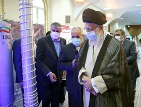 إيران تضاعف تخصيب اليورانيوم وسط خلاف أوروبي أميركي بشأن توبيخها