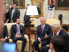 البيت الأبيض: الملك عبد الله يفضل بشدة بقاء الفلسطينيين في أرضهم