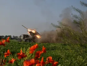 روسيا تتقدم نحو وسط شرق أوكرانيا.. وخلافات بشأن تبادل رفات الجنود