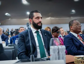 مجلس الأمن يرفع العقوبات عن الرئيس السوري ووزير الداخلية