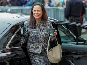 الانتظار الطويل لماتشادو.. هل تعود زعيمة المعارضة لفنزويلا بعد اعتقال مادورو؟