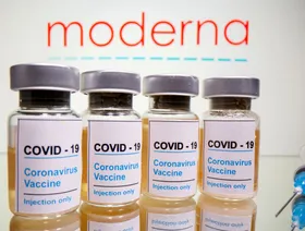 "موديرنا" تعلن موافقة FDA على لقاح جديد للوقاية من كوفيد 19