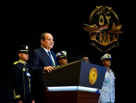 السيسي: نواجه تحديات اقتصادية منذ سنوات طويلة وسنتجاوزها