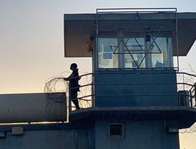 الأسرى الفلسطينيون في إسرائيل.. تجويع وتعذيب لكسر الإرادة