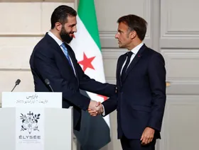 الشرع يبحث في اتصالين مع أردوغان وماكرون مستجدات الأوضاع في سوريا