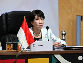 اليابان والصين.. انتقادات متبادلة و"غياب قنوات التواصل" يعمق الأزمة السياسية