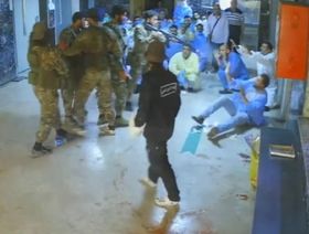سوريا تتعهد بالتحقيق في لقطات لقتل شخص بمستشفى السويداء الوطني