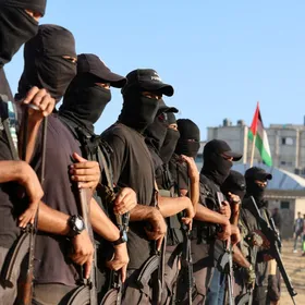 انتخابات مرتقبة في قيادة "حماس".. والحية ومشعل أبرز المرشحين لرئاسة الحركة