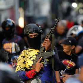 الولايات المتحدة تحث مواطنيها على مغادرة فنزويلا فوراً