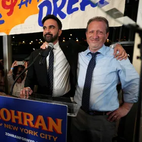 حليف لممداني يتحدى نائب ديمقراطي مؤيد لإسرائيل على مقعده بالكونجرس عن نيويورك