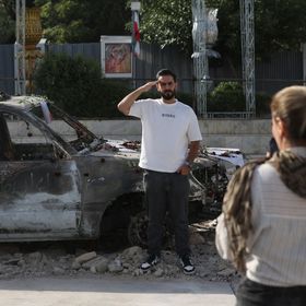 إسرائيل تزعم إرسال قوات "كوماندوز" إلى إيران خلال الحرب.. وطهران تعلن توقيف "جواسيس"
