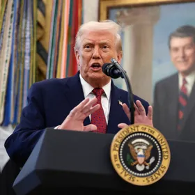 إدارة ترمب تسعى إلى تجريد أميركيين مولودين في الخارج من الجنسية