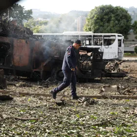 من التهديد إلى الاعتقال.. هكذا صعّد ترمب حربه ضد مادورو
