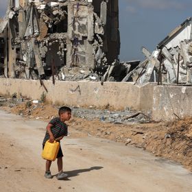 "حماس" تتجه للموافقة على وقف حرب غزة.. و"المجاعة" تعصف بشمال القطاع وتمتد جنوباً