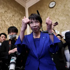 اليابان.. رئيسة الوزراء تحل البرلمان تمهيداً لإجراء انتخابات مبكرة