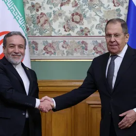 عراقجي من موسكو: طهران مستعدة لاستئناف المفاوضات مع واشنطن