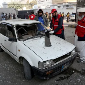 باكستان.. هجوم انتحاري على مقر عسكري حدودي في بيشاور