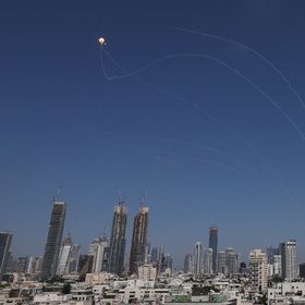 حرب إيران وإسرائيل.. نتنياهو يجري تقييماً أمنياً.. وبيزشكيان: ردنا سيكون أشد وطأة