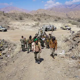 السفير السعودي في اليمن: تعنت مستمر من رئيس "الانتقالي الجنوبي" يعكس الإصرار على التصعيد