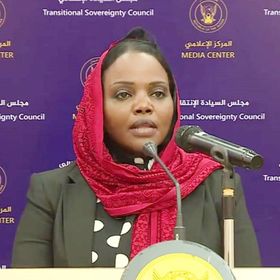 بينهم سيدتان.. رئيس الوزراء السوداني يعين 5 وزراء و3 وزراء دولة