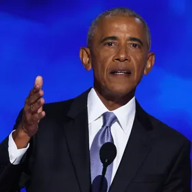 انتخابات نيويورك.. أوباما يتصل بممداني ويعرض أن يكون "مستشاراً" حال فوزه