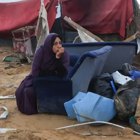 مصر تطالب ببدء المرحلة الثانية من خطة غزة فوراً.. ومفوض الأونروا يطلب دعم بابا الفاتيكان