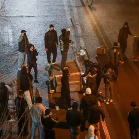 المستشار الألماني: النظام الإيراني يعيش أيامه الأخيرة